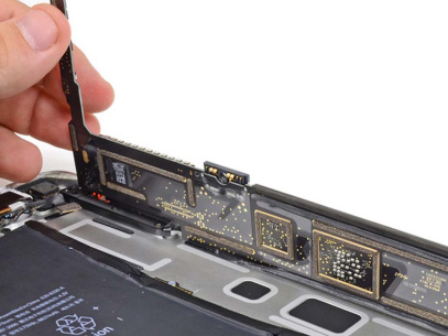 Ремонт материнской платы iPad Air 6