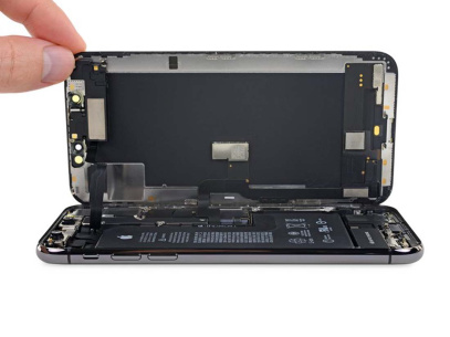 Восстановление после попадания влаги iPhone XR