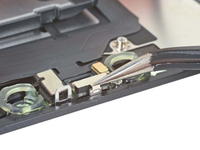 Замена микрофона основной камеры iPhone 11 Pro Max