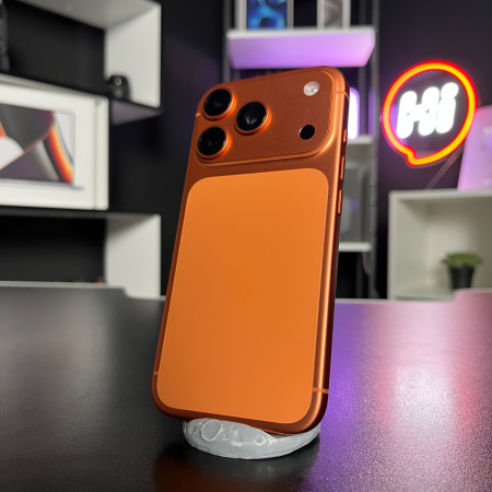 Уценка Apple iPhone 17 Pro 256Gb eSIM Cosmic Orange IMEI: 5529