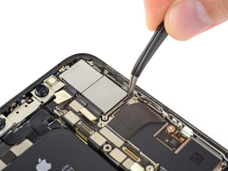 Замена нижнего динамика iPhone XS Max